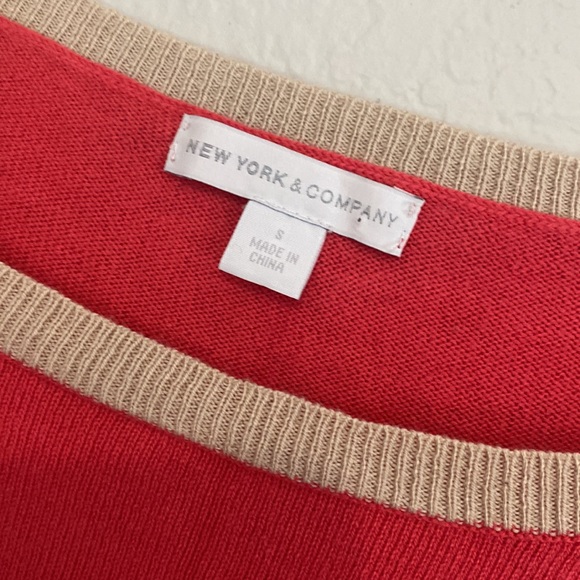 Color block sweater - Picture 3 of 10